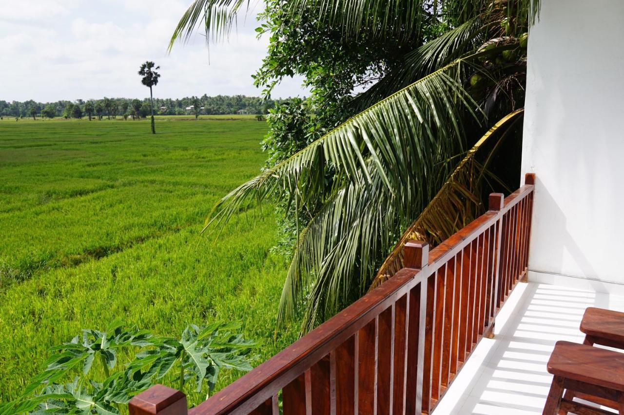 Sunshine Tourist Rest Hotel Anuradhapura Exterior photo